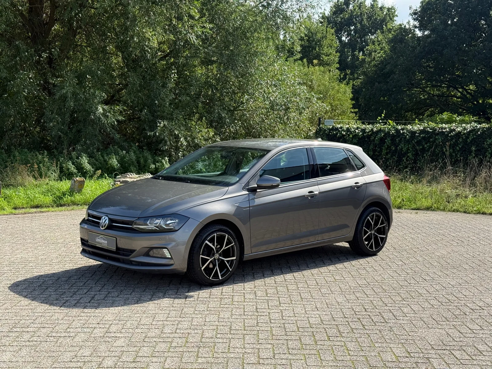 Volkswagen Polo (2018) — foto 1