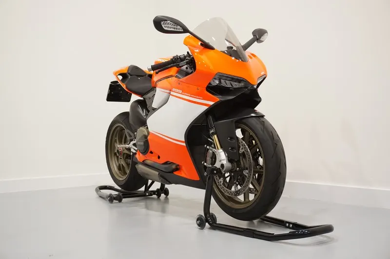 Ducati 1199 Superleggera (0)