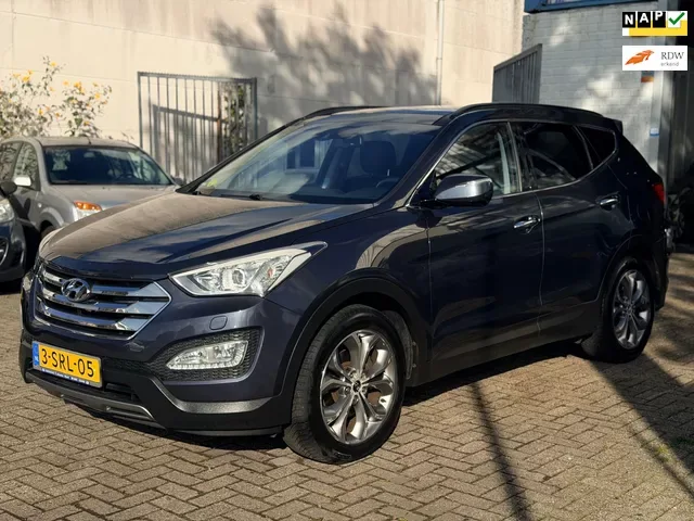 Hyundai Santa Fe (2013) — foto 1