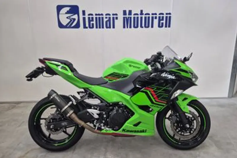 Kawasaki Ninja 400 (2023)