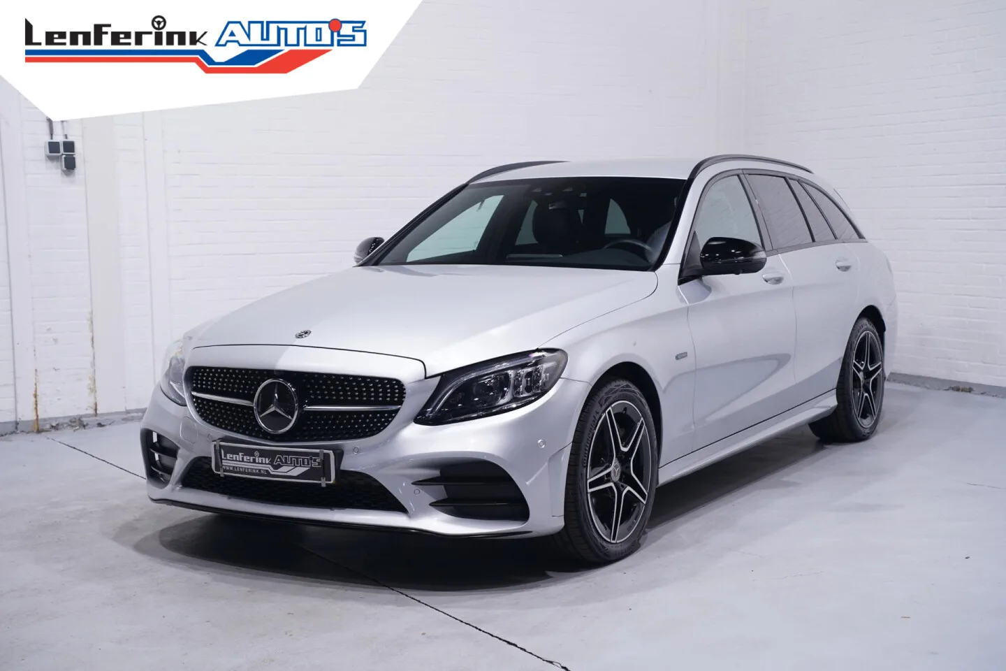 Mercedes-Benz C-Klasse (2020) — foto 1