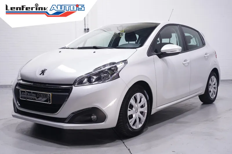 Peugeot 208 (2018)
