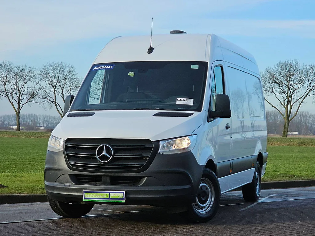 Mercedes-Benz Sprinter (2018) — foto 1
