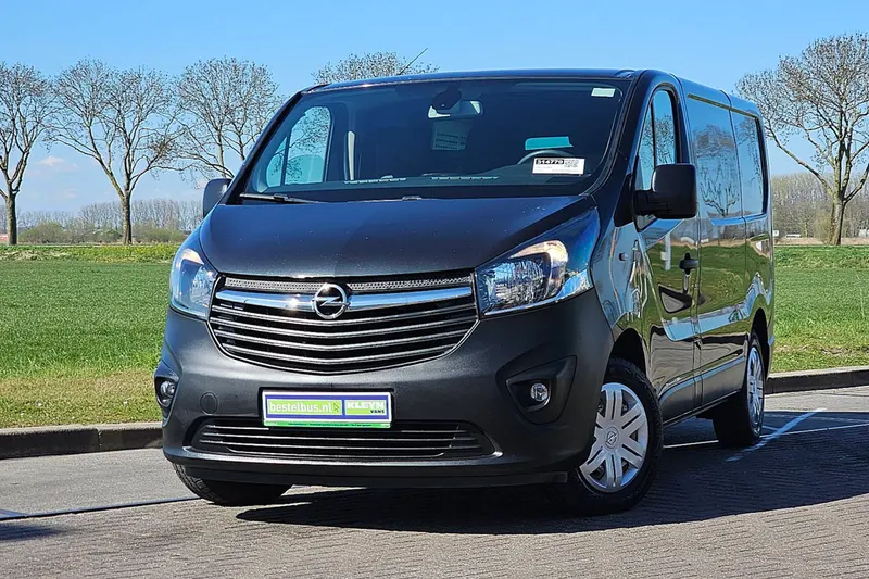 Opel Vivaro (2016)