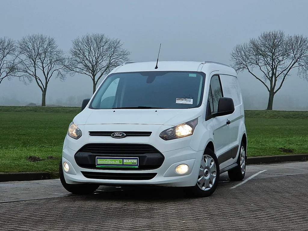 Ford Transit Connect (2018) — foto 1