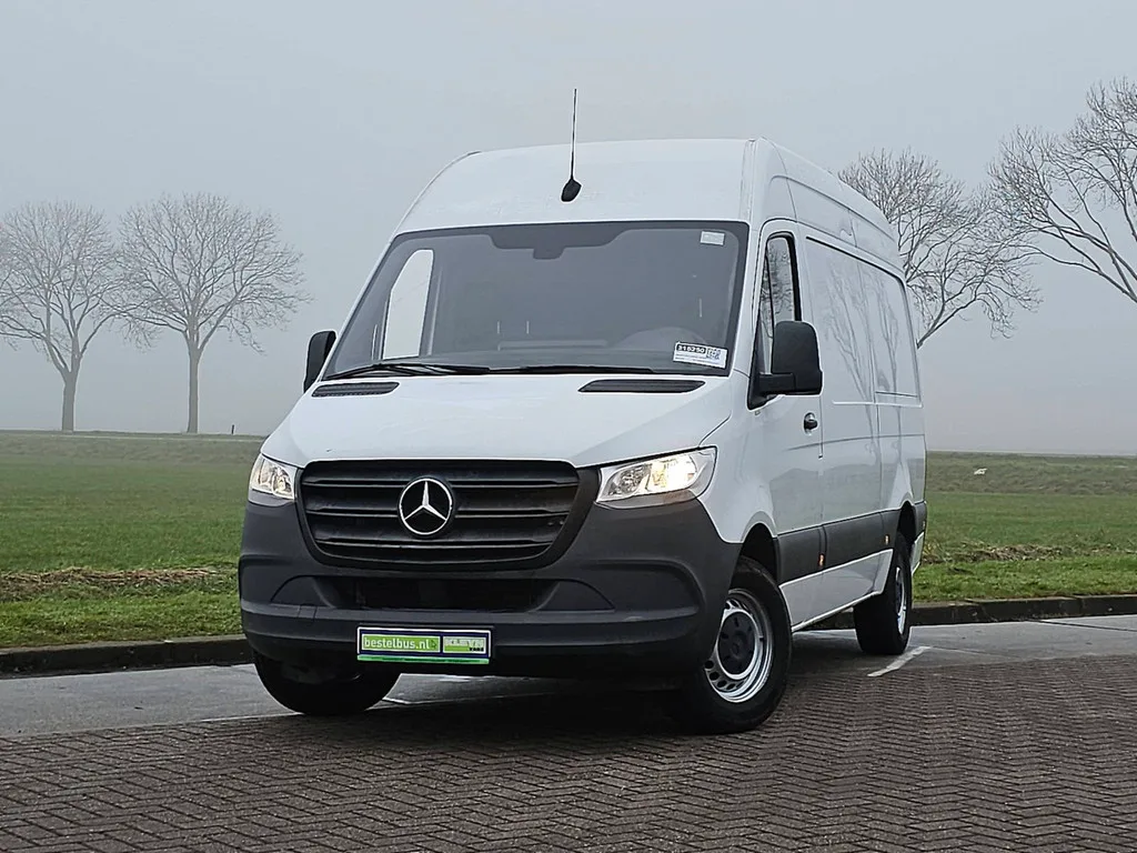 Mercedes-Benz Sprinter (2021) — foto 1