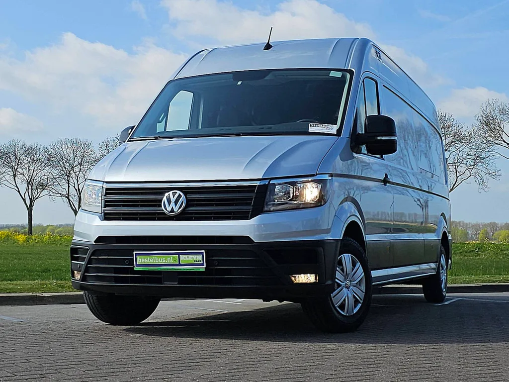 Volkswagen Crafter (2021) — foto 1