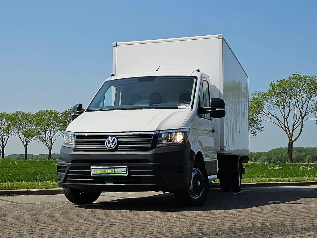 Volkswagen Crafter (2020) — foto 1