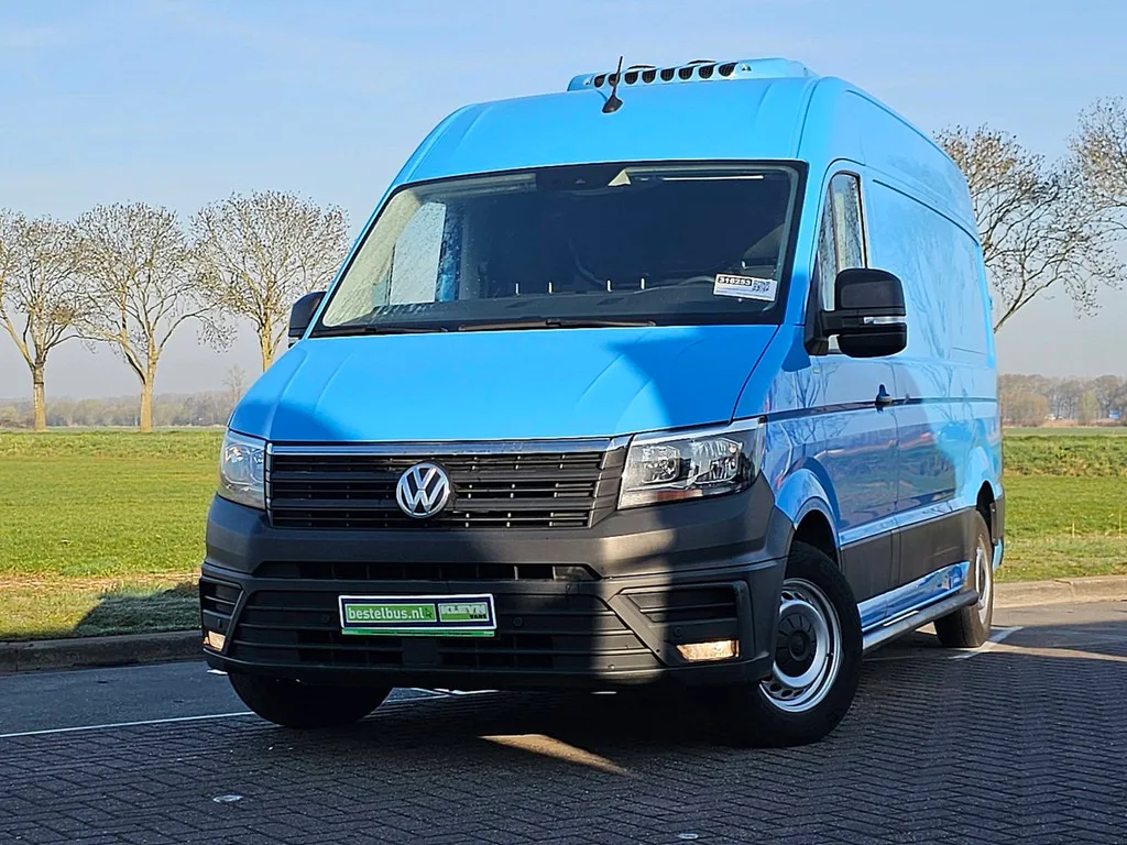 Volkswagen Crafter (2022) — foto 1
