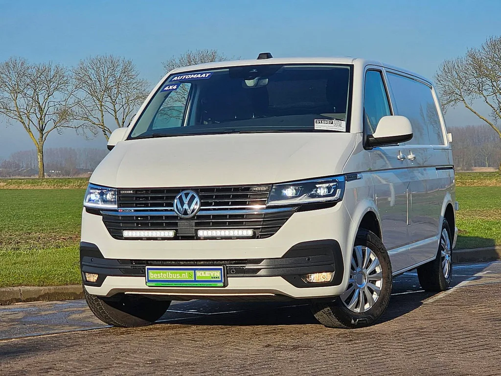 Volkswagen Transporter (2021) — foto 1