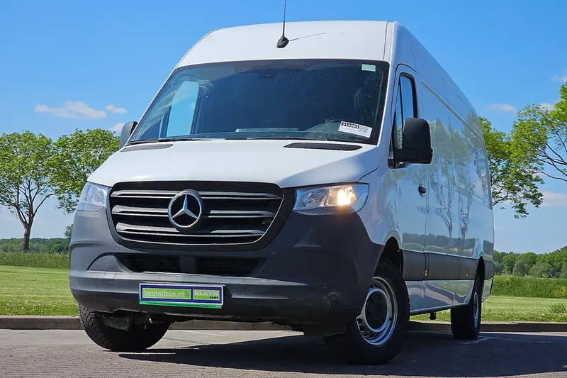 Mercedes-Benz Sprinter (2021)