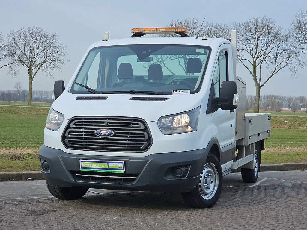 Ford Transit (2019) — foto 1