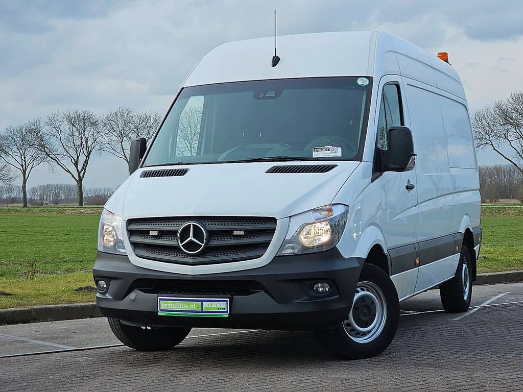 Mercedes-Benz Sprinter (2017) — foto 1