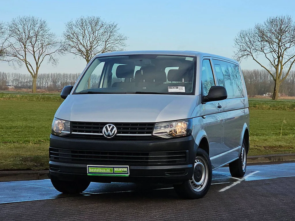 Volkswagen Transporter (2019) — foto 1