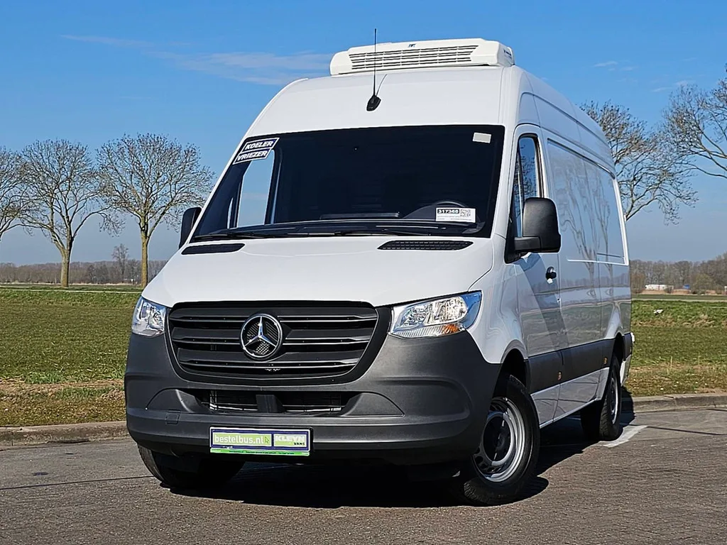 Mercedes-Benz Sprinter (2024) — foto 1