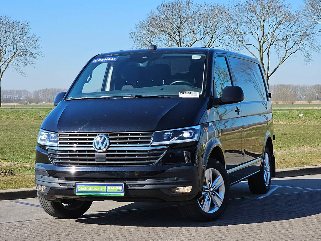Volkswagen Transporter (2023) — foto 1