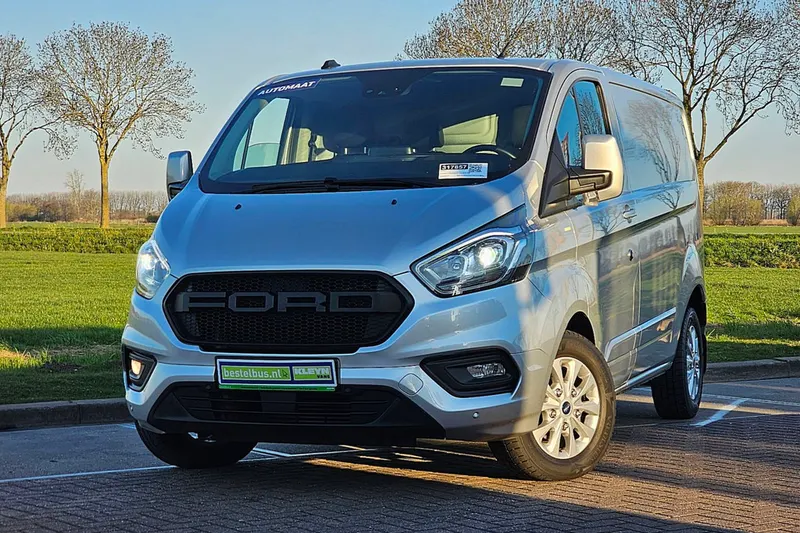 Ford Transit Custom (2022)