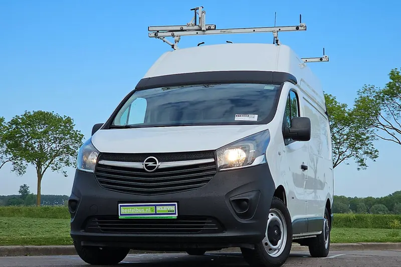 Opel Vivaro (2015)