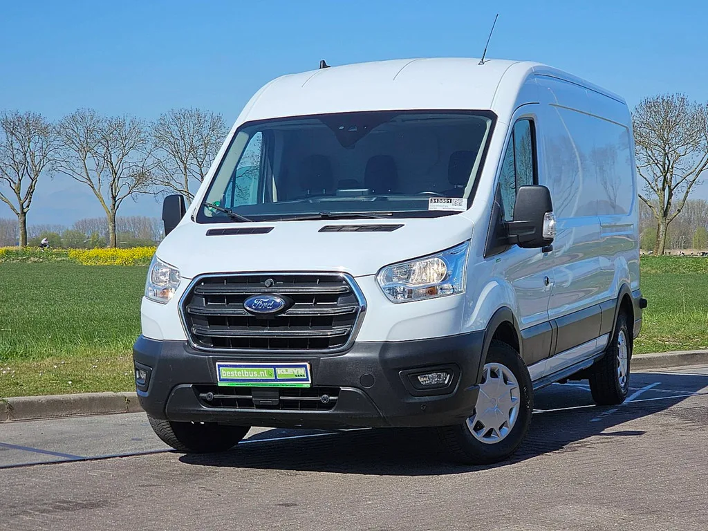 Ford Transit (2021) — foto 1