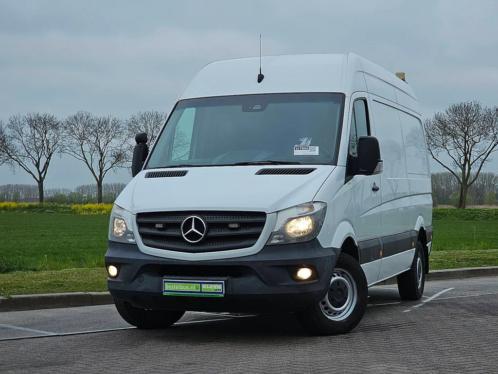 Mercedes-Benz Sprinter (2017) — foto 1