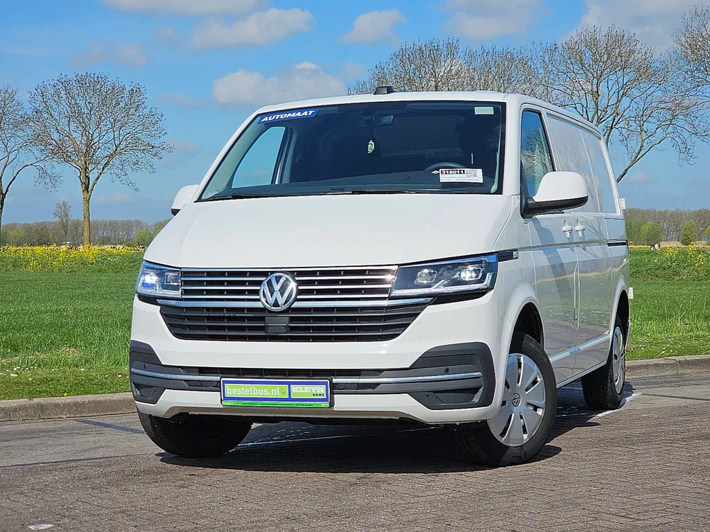 Volkswagen Transporter (2021) — foto 1