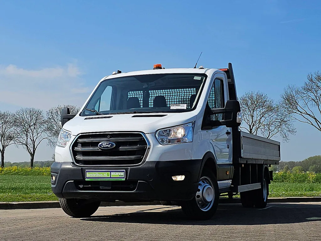 Ford Transit (2021) — foto 1