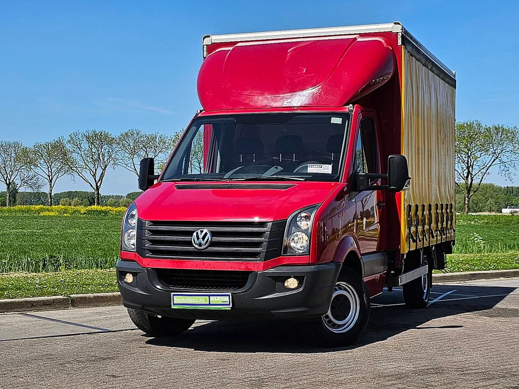 Volkswagen Crafter (2015) — foto 1