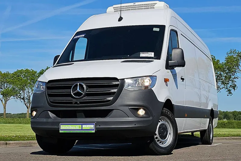 Mercedes-Benz Sprinter (2022)