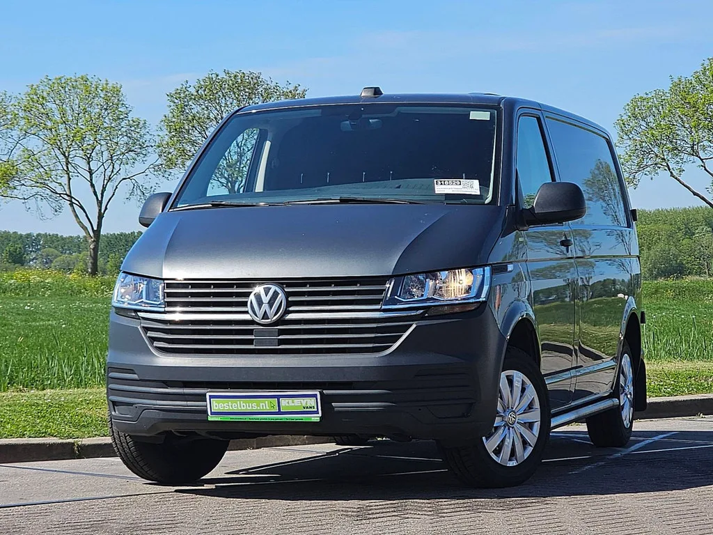 Volkswagen Transporter (2021) — foto 1