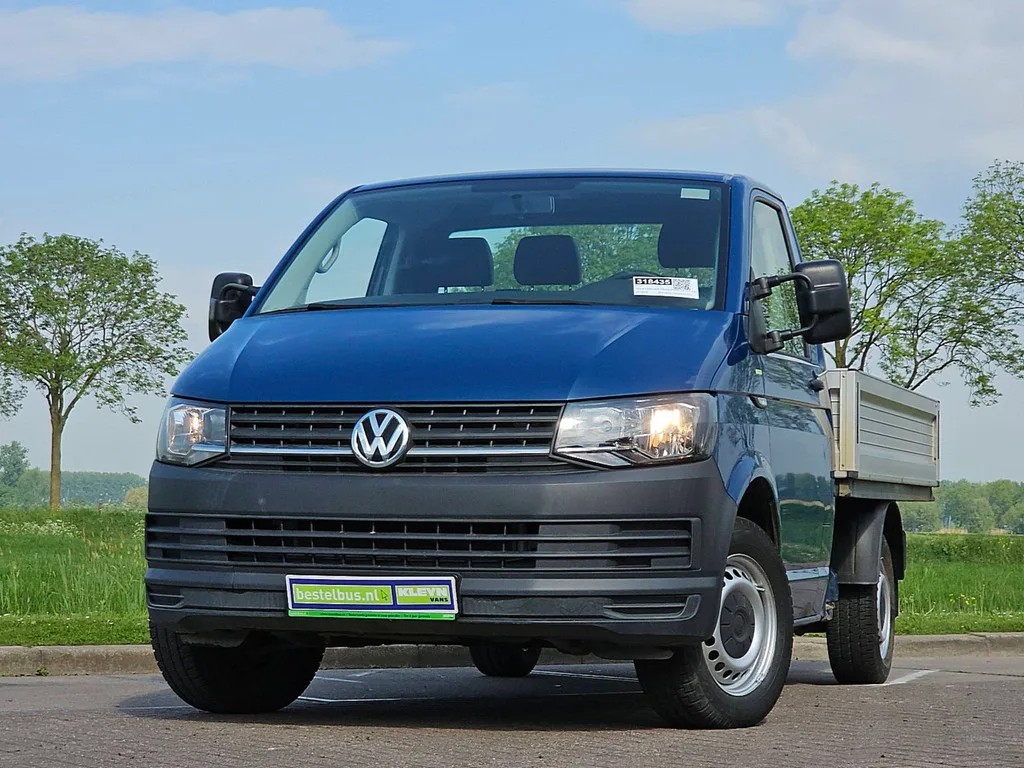 Volkswagen Transporter (2018) — foto 1
