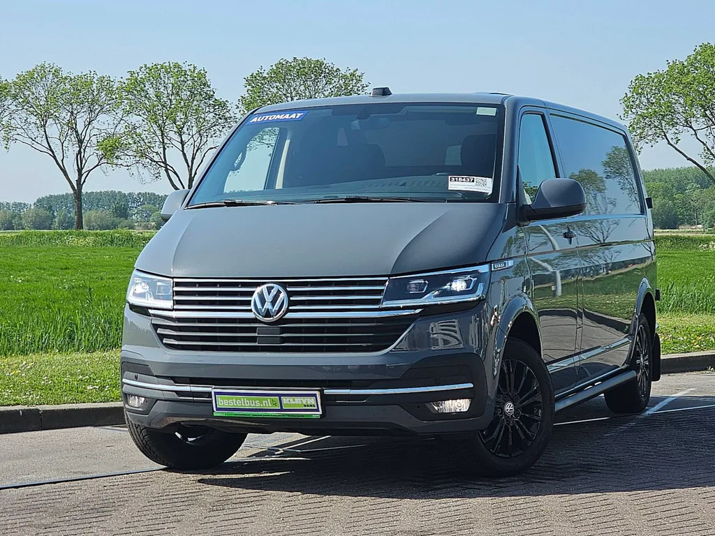 Volkswagen Transporter (2023) — foto 1