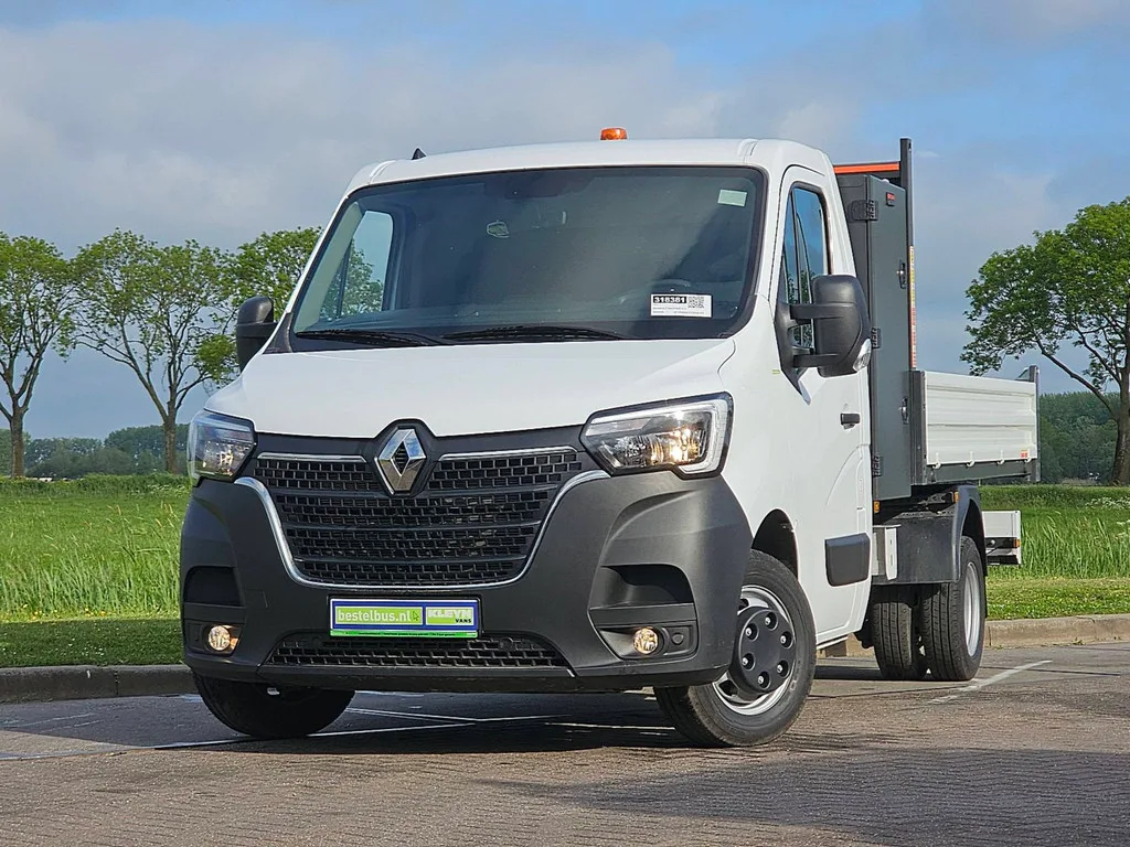 Renault Master (2024) — foto 1
