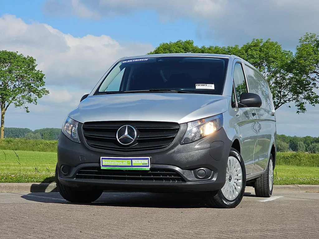 Mercedes-Benz eVito (2022) — foto 1