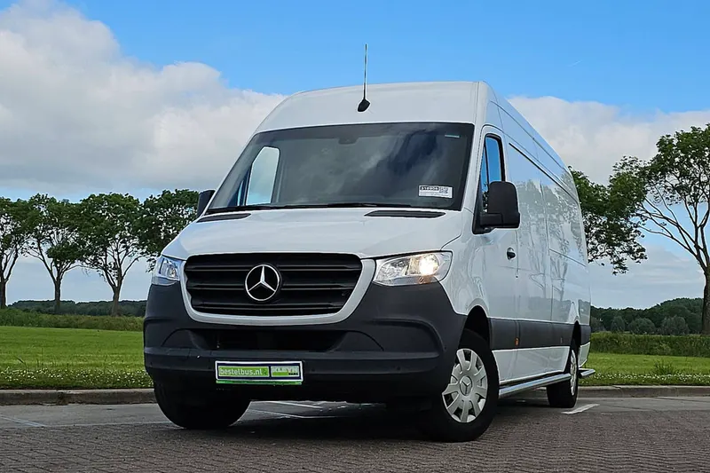 Mercedes-Benz Sprinter (2022)