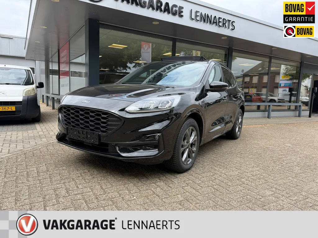 Ford Kuga (2022) — foto 1