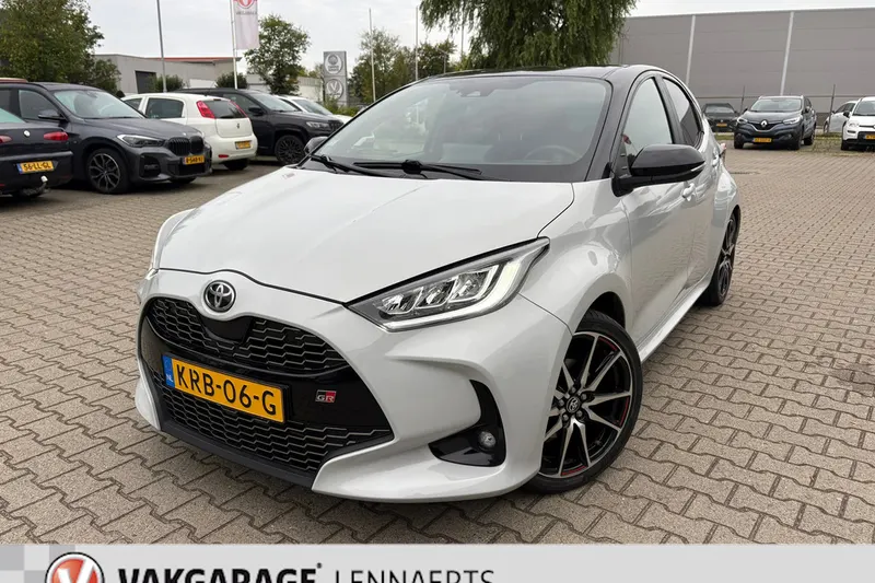 Toyota Yaris (2023)