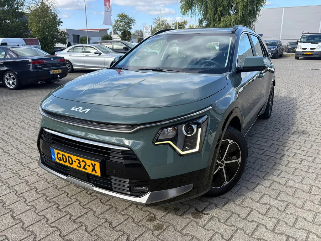 Kia Niro (2024) — foto 1