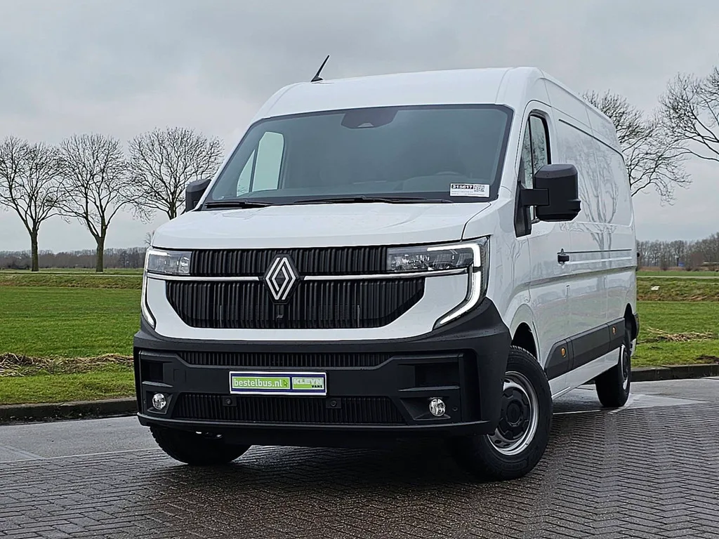 Renault Master (2024) — foto 1