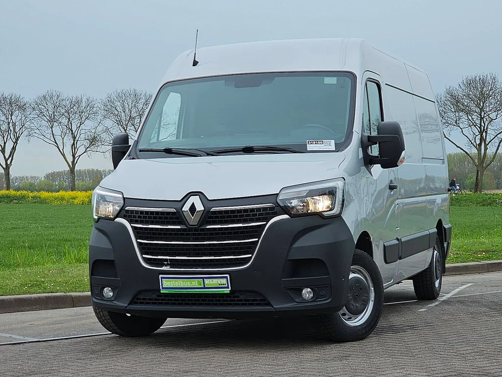 Renault Master (2021) — foto 1