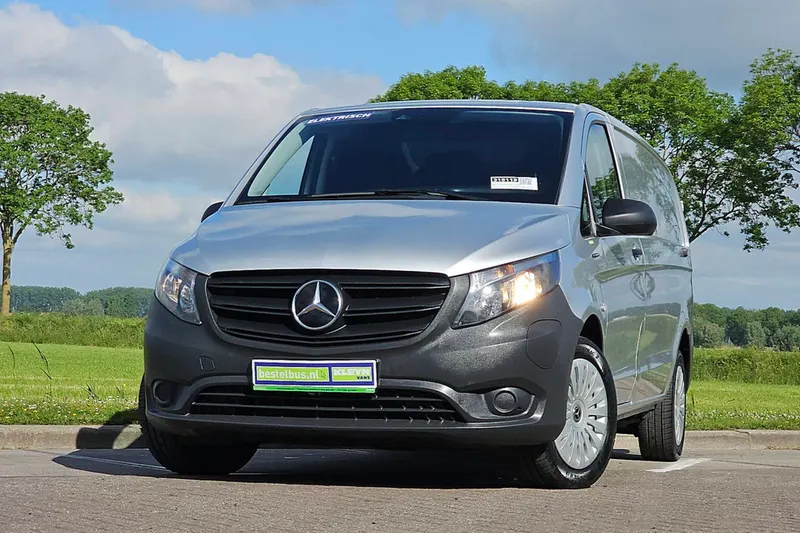 Mercedes-Benz eVito (2022)