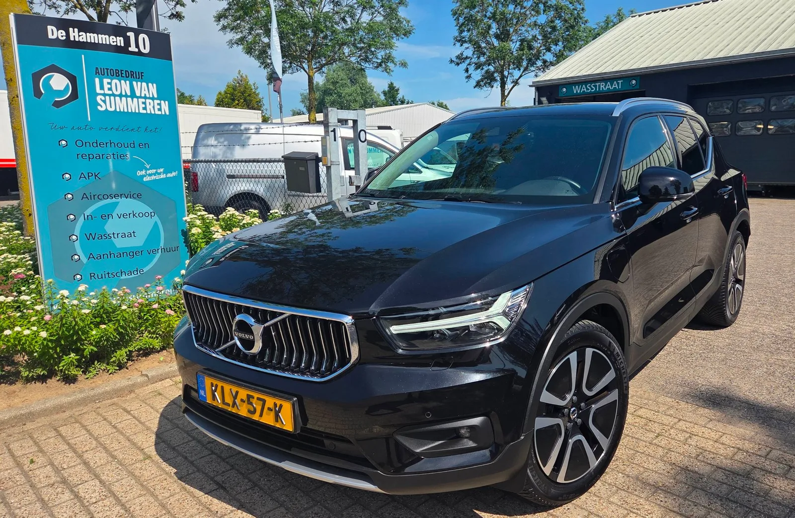 Volvo XC40 (2020) — foto 1