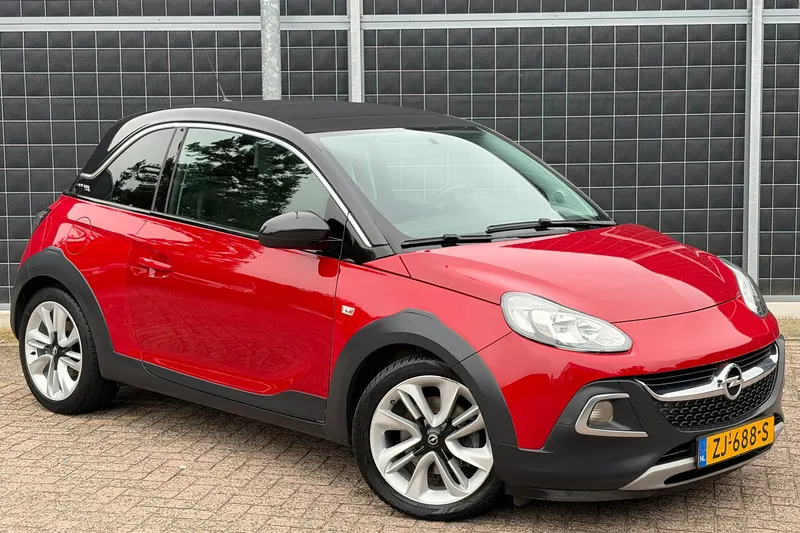 Opel Adam (2015)