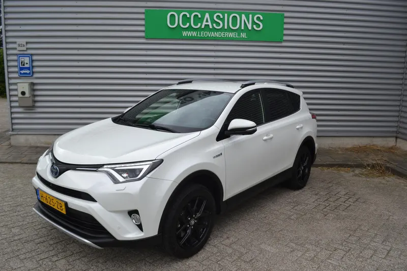 Toyota RAV4 (2017)