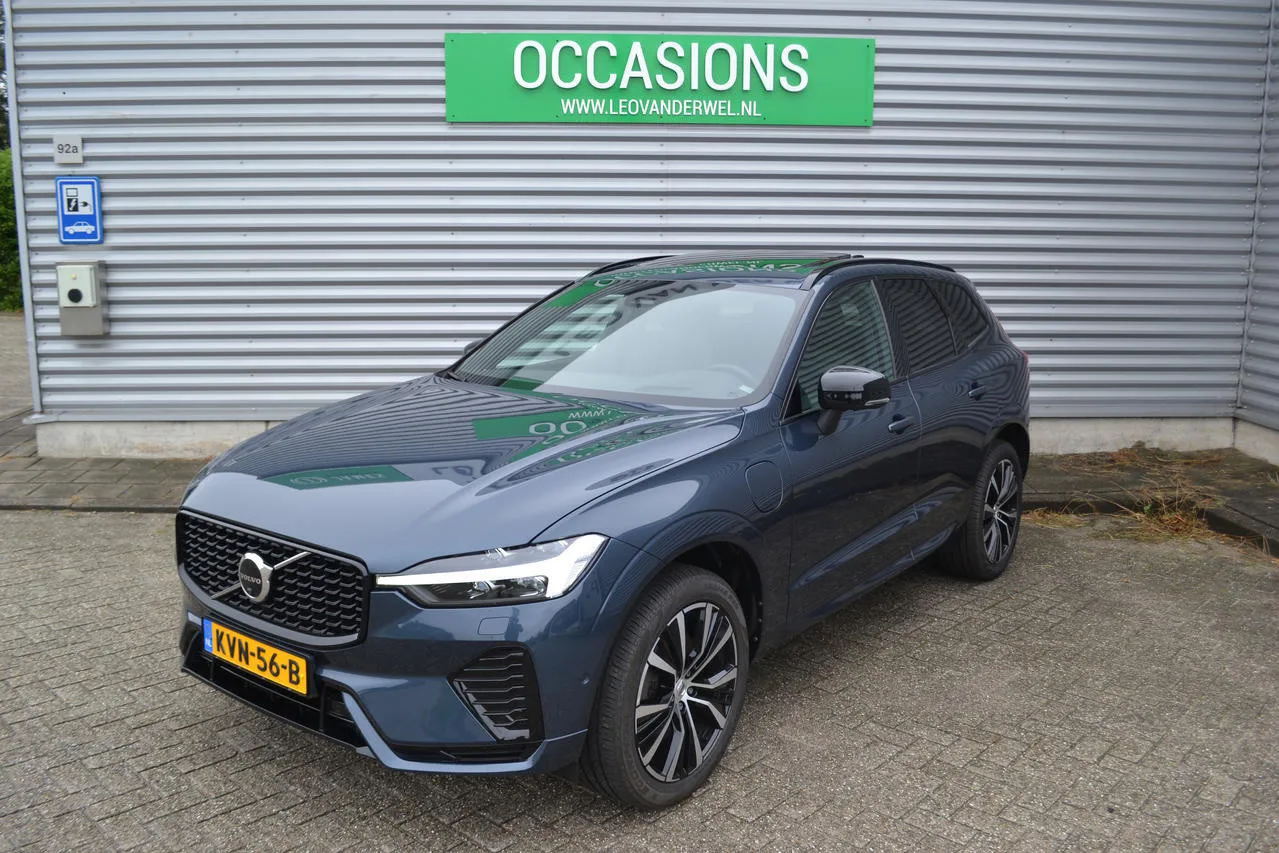 Volvo XC60 (2023) — foto 1