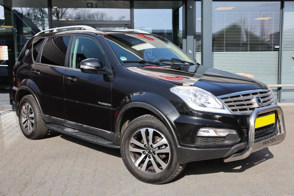 SsangYong Rexton (2014) — foto 1