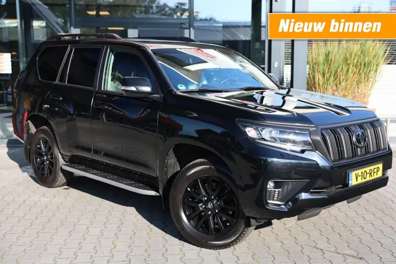 Toyota Land Cruiser (2024)