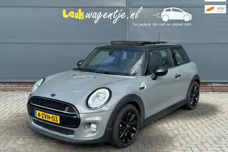 MINI Cooper (2015)
