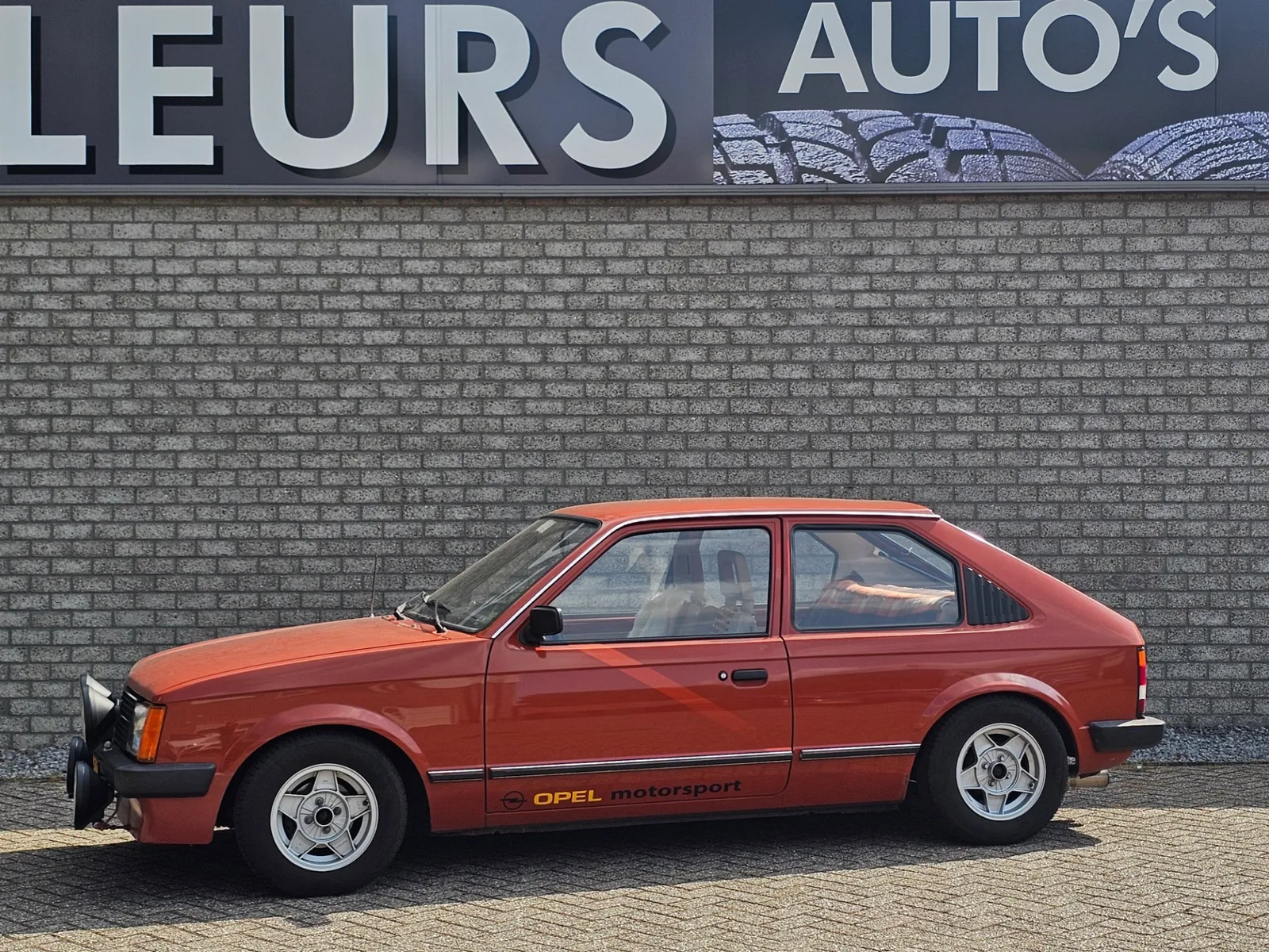 Opel Kadett (1982) — foto 1