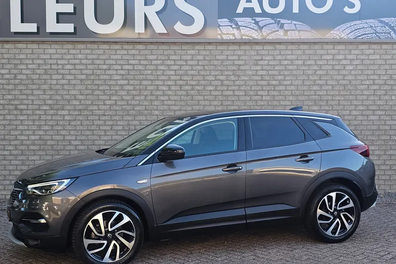 Opel Grandland (2019)