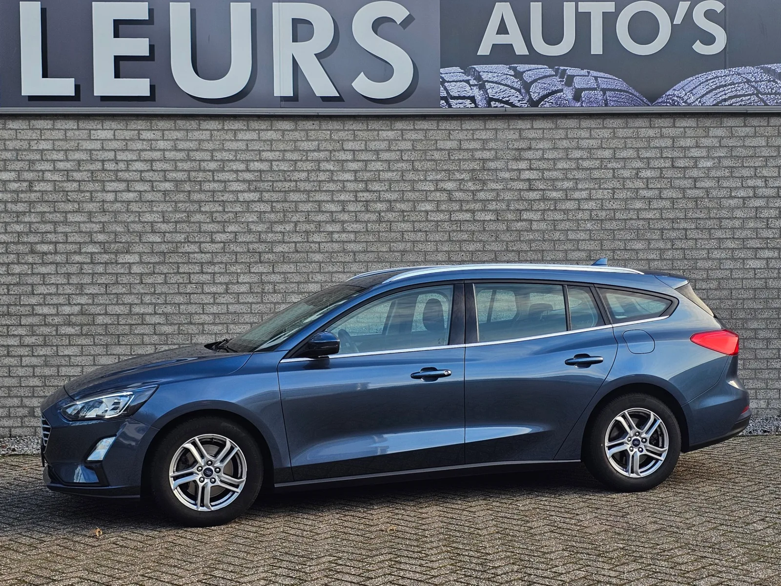 Ford Focus (2020) — foto 1